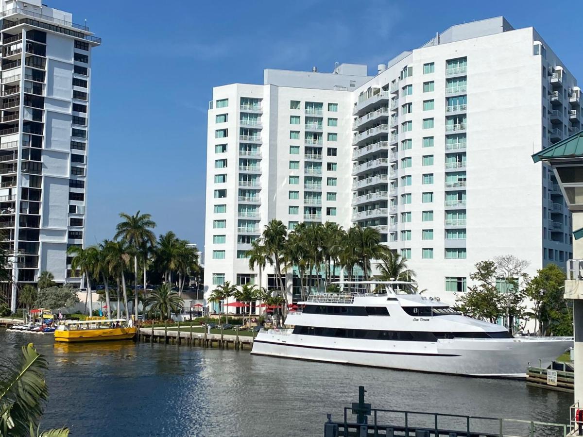 Gallery One - A Doubletree Suites By Hilton Hotel Fort Lauderdale Bagian luar foto