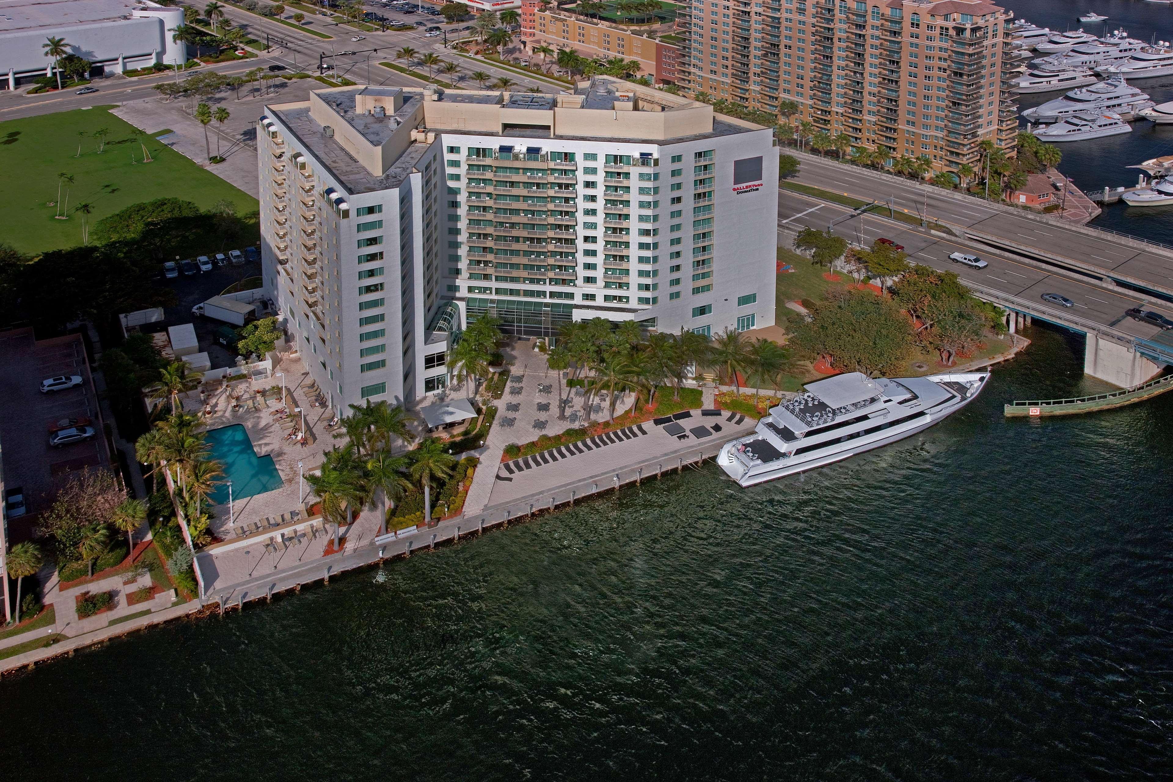 Gallery One - A Doubletree Suites By Hilton Hotel Fort Lauderdale Bagian luar foto