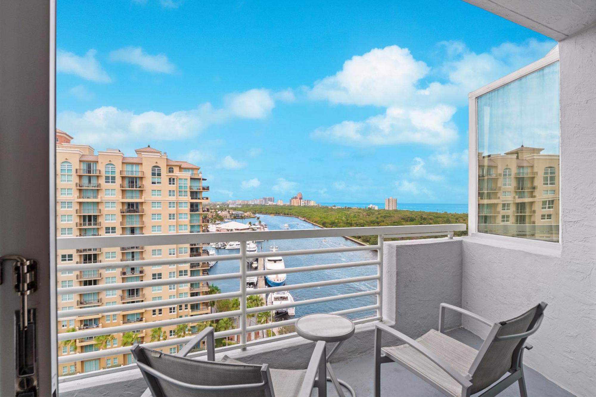 Gallery One - A Doubletree Suites By Hilton Hotel Fort Lauderdale Bagian luar foto