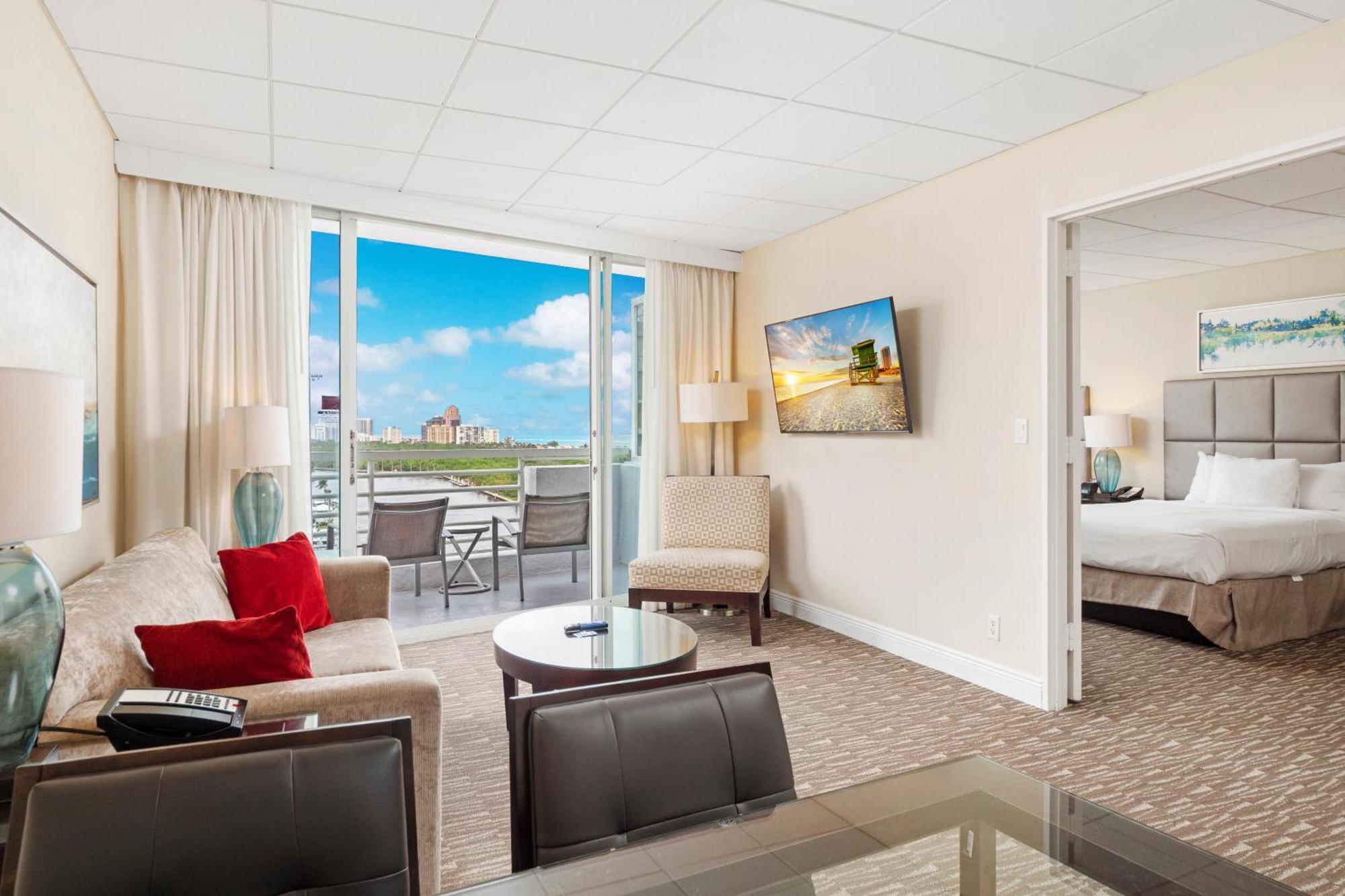 Gallery One - A Doubletree Suites By Hilton Hotel Fort Lauderdale Bagian luar foto