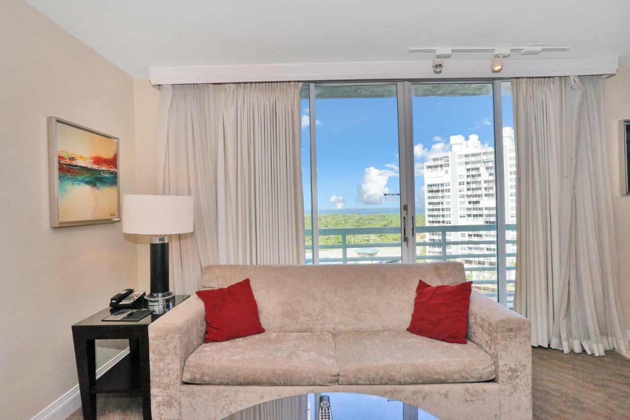 Gallery One - A Doubletree Suites By Hilton Hotel Fort Lauderdale Bagian luar foto