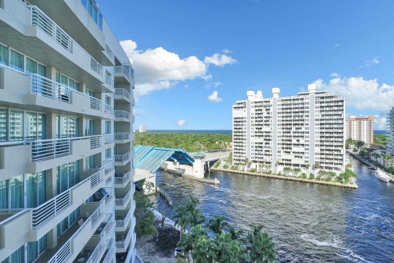 Gallery One - A Doubletree Suites By Hilton Hotel Fort Lauderdale Bagian luar foto